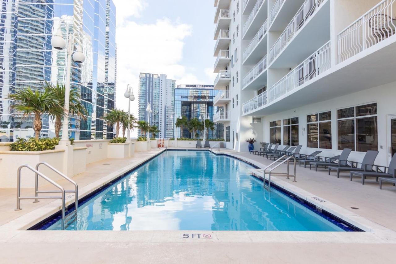 Warm And Tailored 1br W Pool Hot Tub Gym Parking Miami