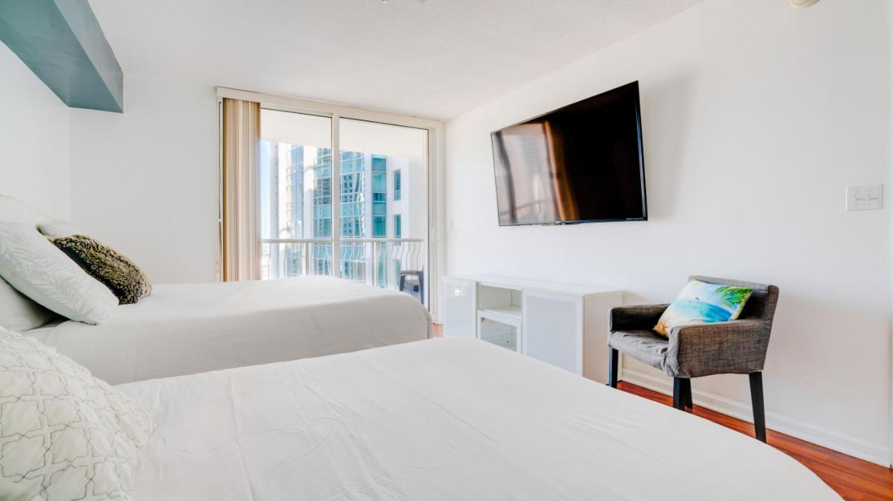 Warm And Tailored 1br W Pool Hot Tub Gym Parking Hébergement de vacances Miami