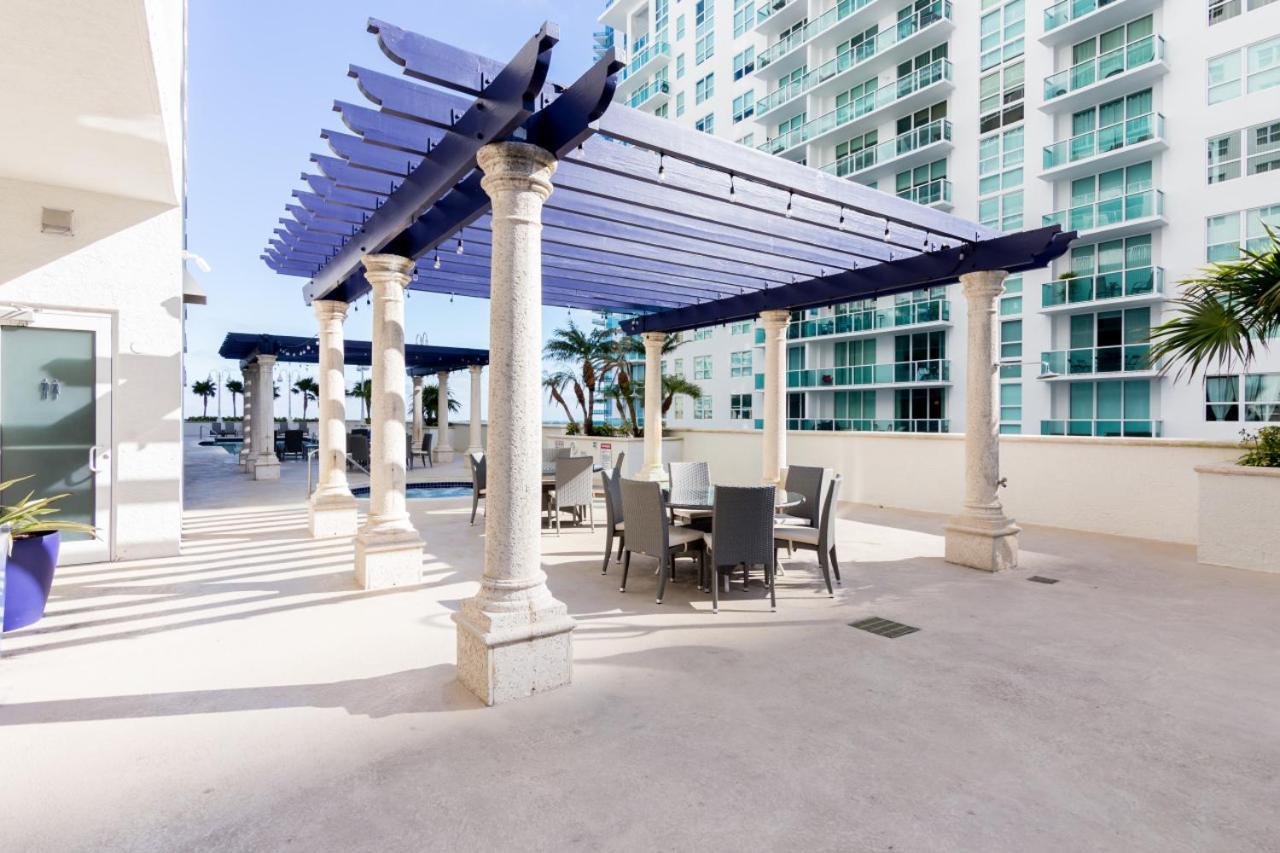 Warm And Tailored 1br W Pool Hot Tub Gym Parking Hébergement de vacances