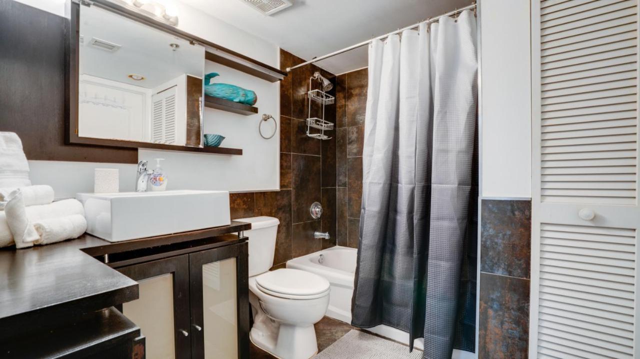 Warm And Tailored 1br W Pool Hot Tub Gym Parking Miami