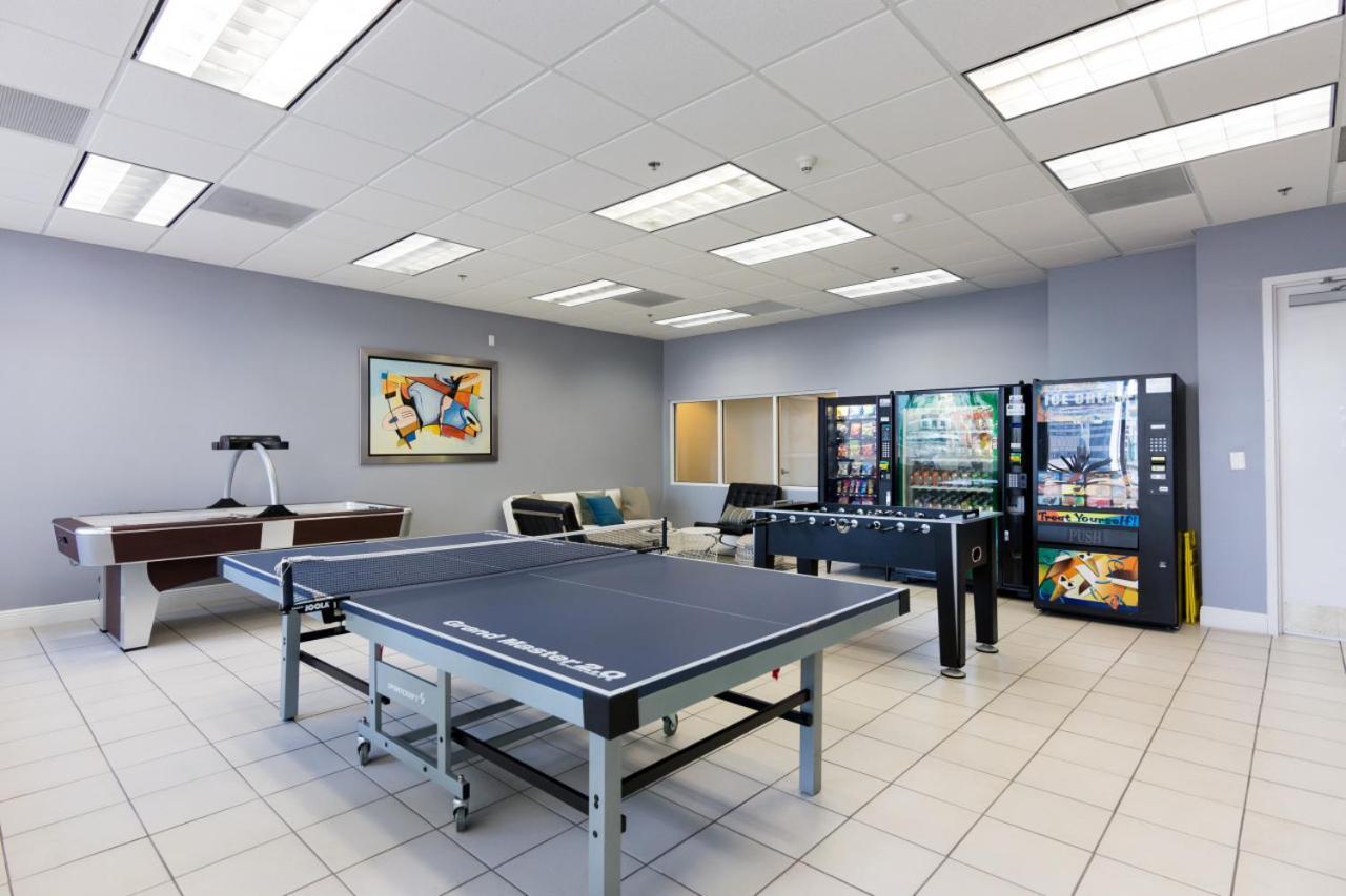 Warm And Tailored 1br W Pool Hot Tub Gym Parking Hébergement de vacances *